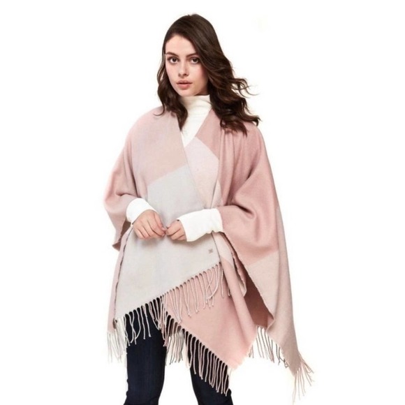 Soia & Kyo Light Pink & Cream Colorblocked Open Poncho Wrap Scarf Fringe Hem - Picture 1 of 11